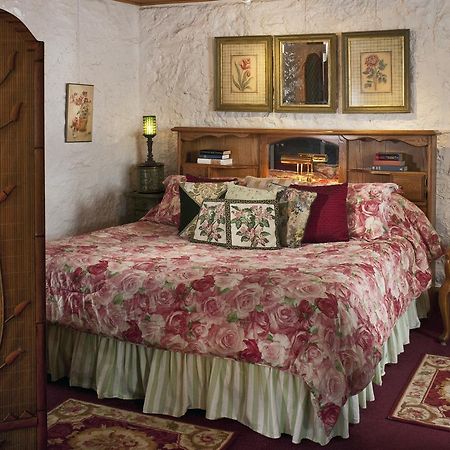 Cliff Cottage Inn Eureka Springs Extérieur photo