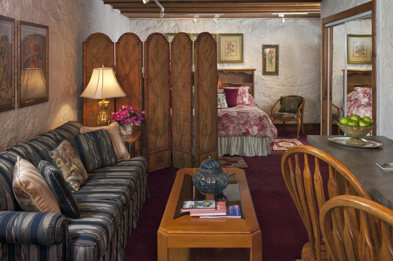 Cliff Cottage Inn Eureka Springs Extérieur photo